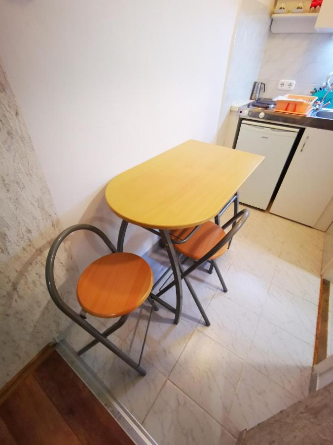 גיולה Mate Apartman מראה חיצוני תמונה